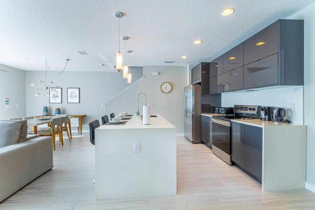 Charming Four Bedrooms Townhome With Private Splash Pool At Le Reve Resort Kissimmee Esterno foto